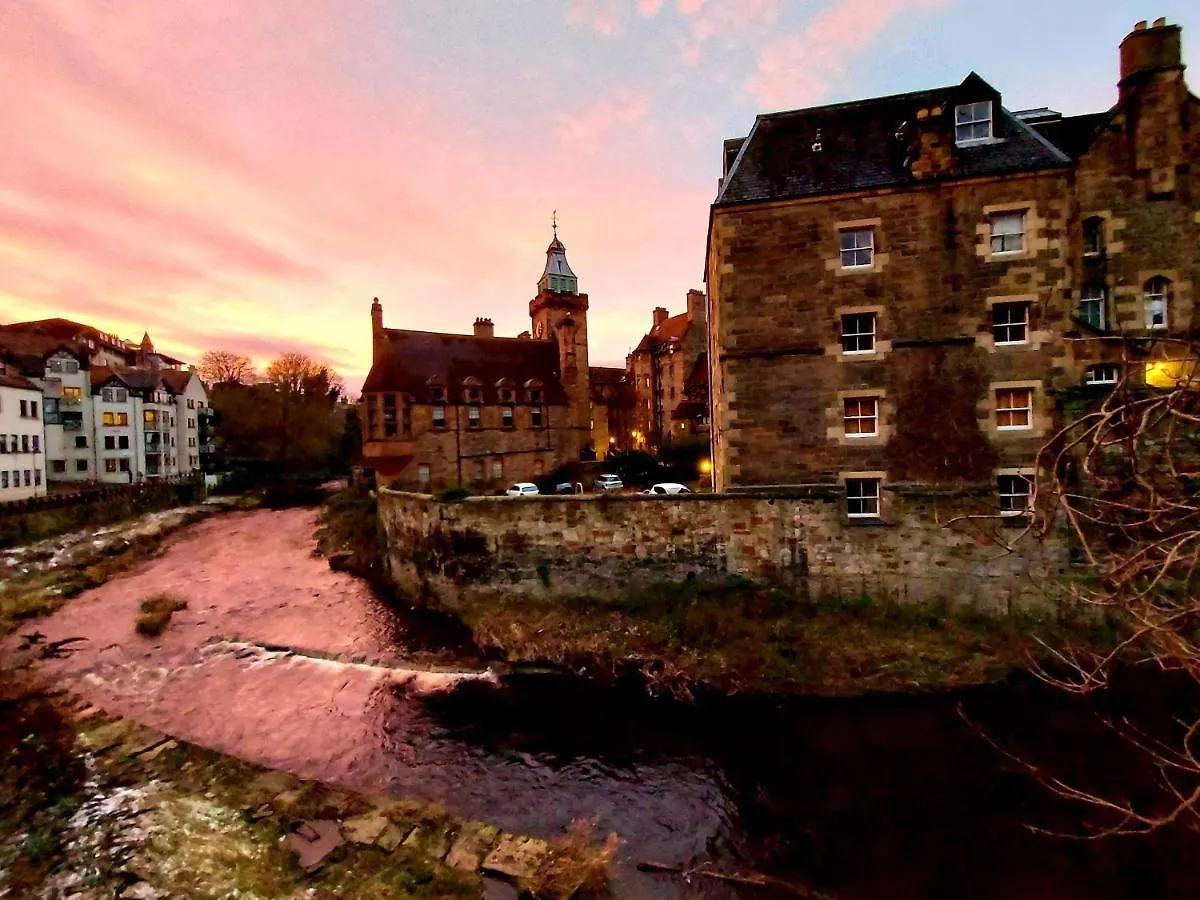 Edinburgh'S Dean Village River View Retreat 0*, Edimburgo