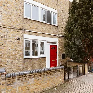 limehouse-beds-to-stay.brighton-hotels-england.com/